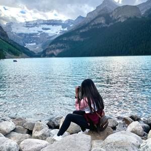 Meet your Posher, Yesia